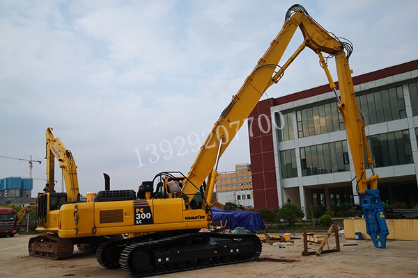 【挖掘機拆樓臂】什么是挖掘機拆樓臂？